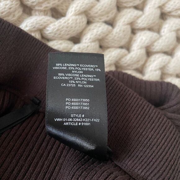 ❤️ Aritzia Babaton Distill Leggings Side Slit Brown Coffee Bean Ribbed Knit Pant - Picture 9 of 10